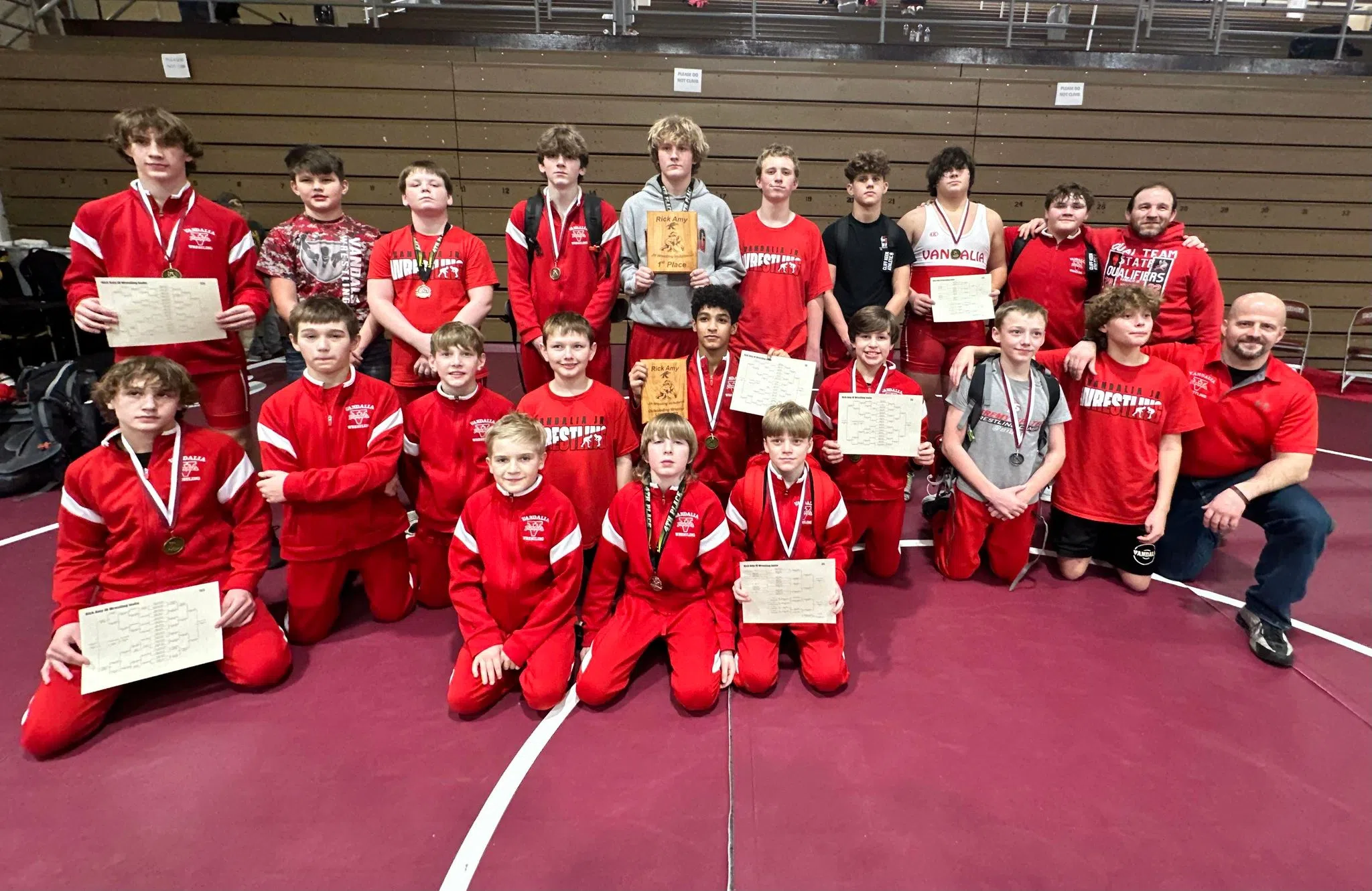 Vandals JH Wrestlers win the Rick Army JH Invite on Saturday