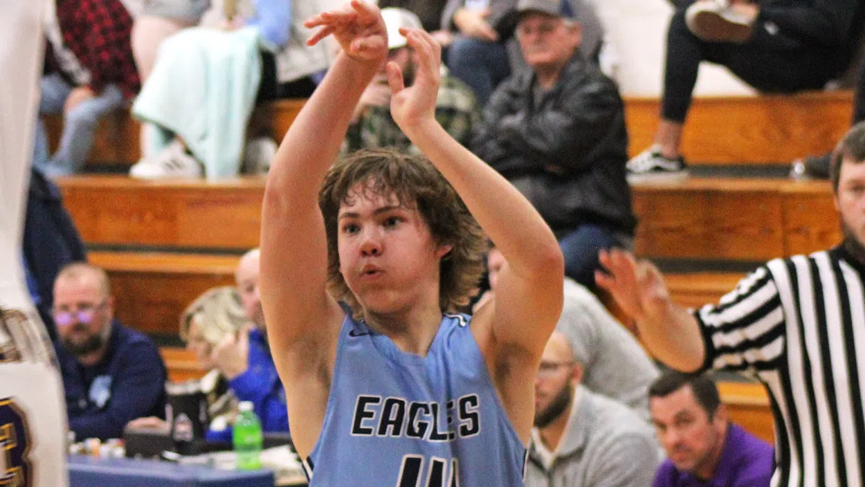 SEB Wins EIC Opener Over Patoka-Odin