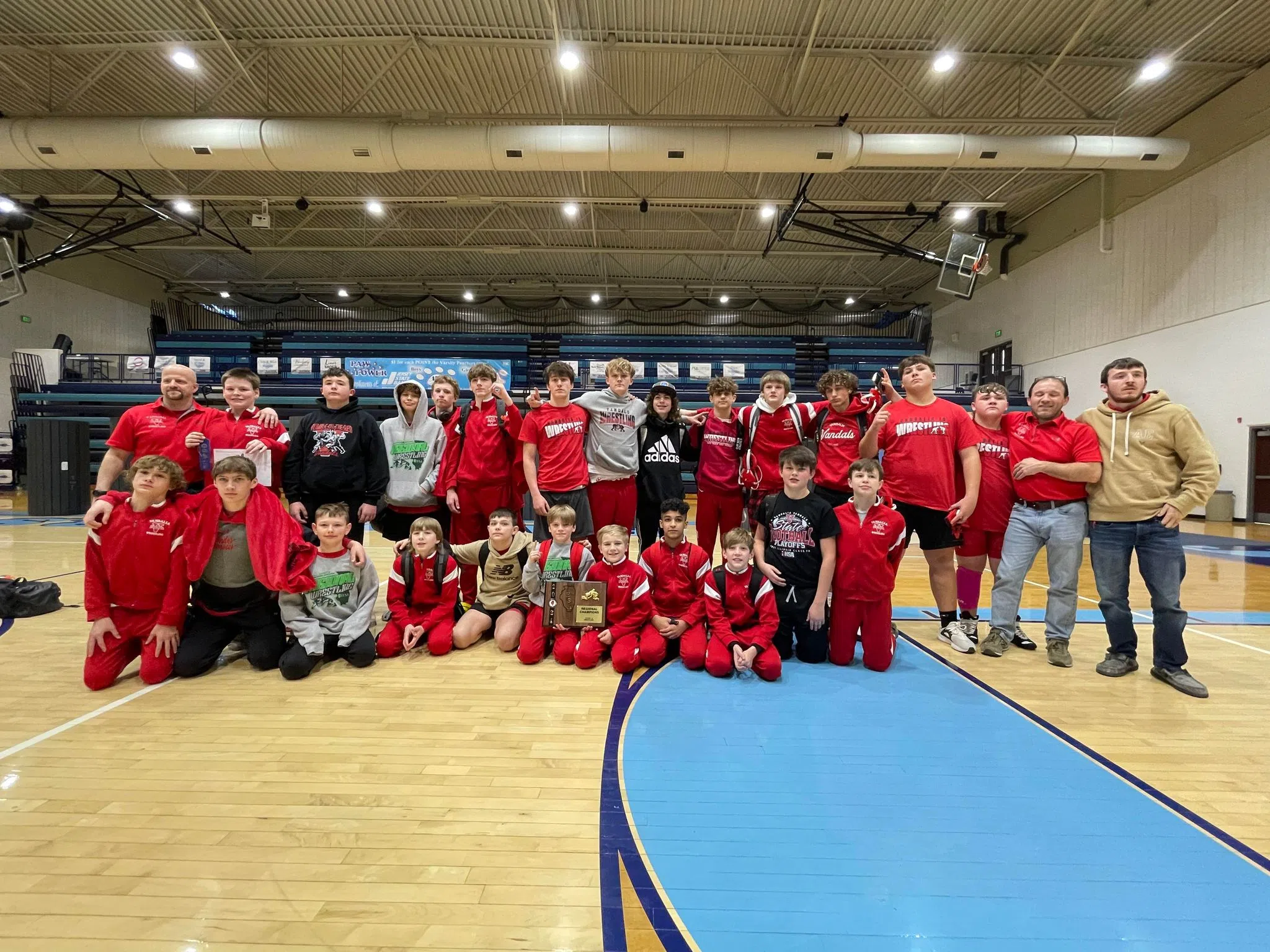 Vandals Jr High Wrestlers win Regional, Advance a big number on to Sectional