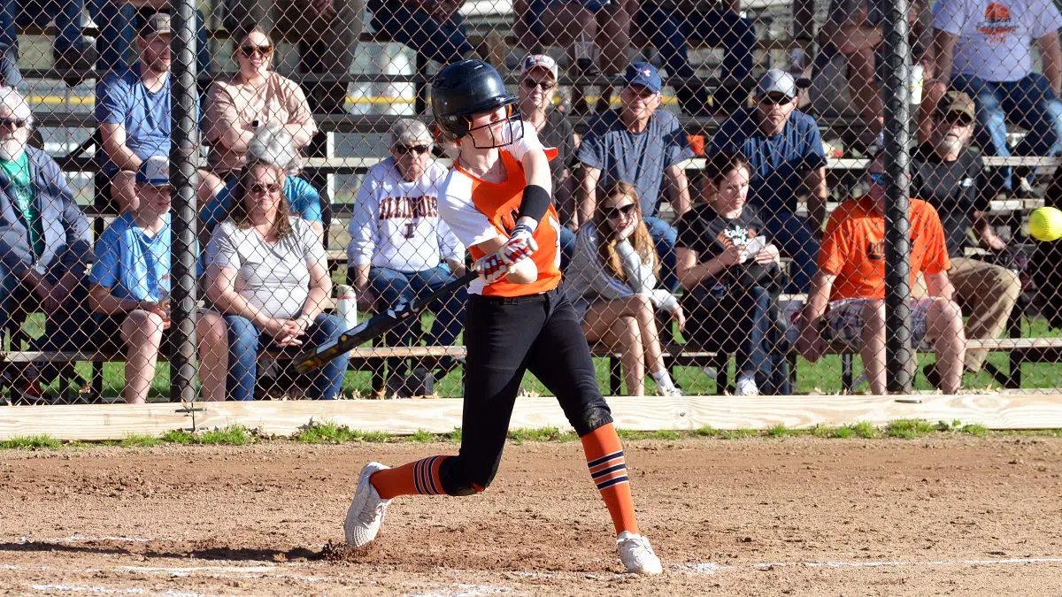 Altamont Blasts Neoga with 15-Run Inning for 16-1 Win