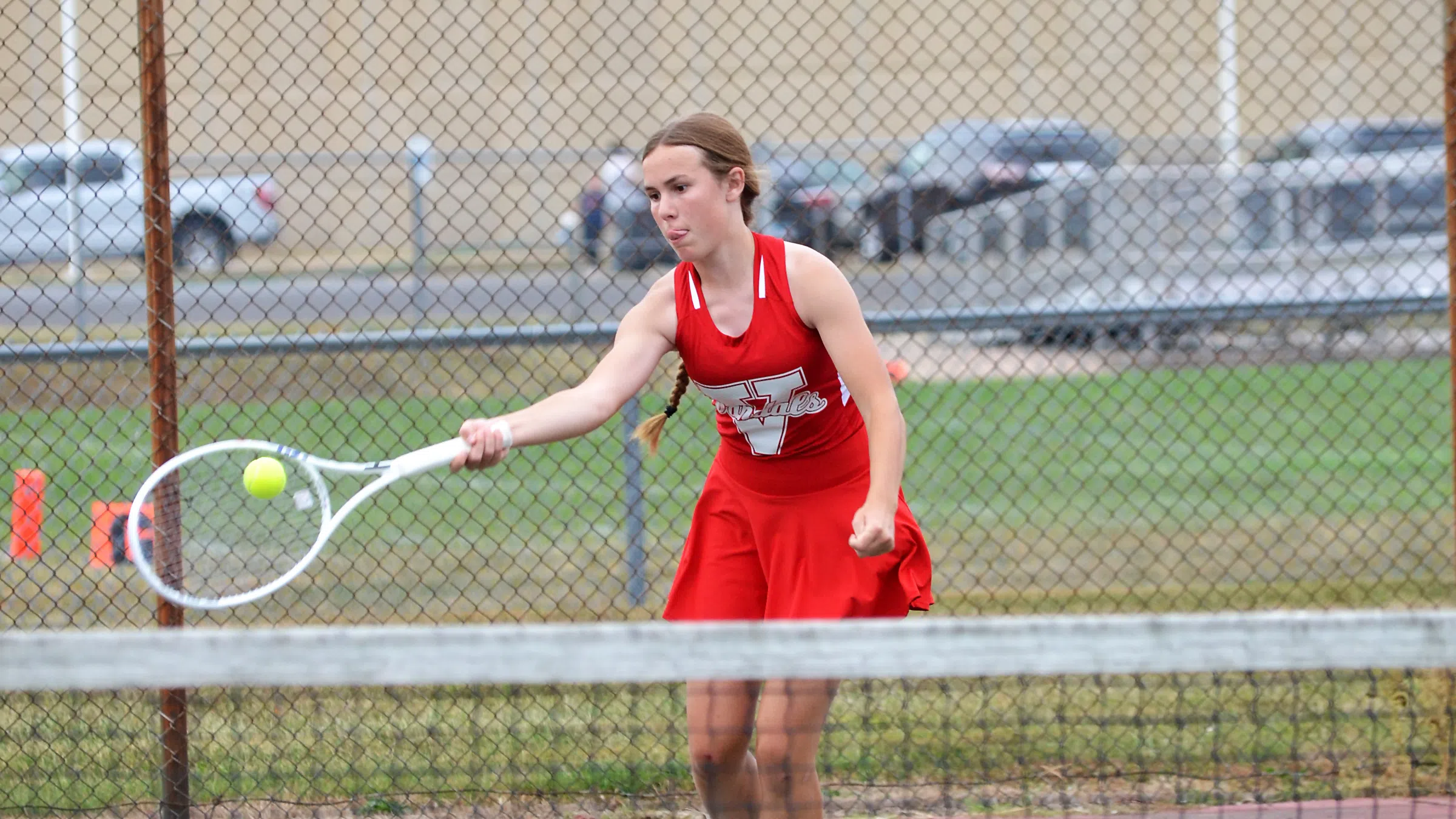 Lady Vandals Tennis falls to Effingham