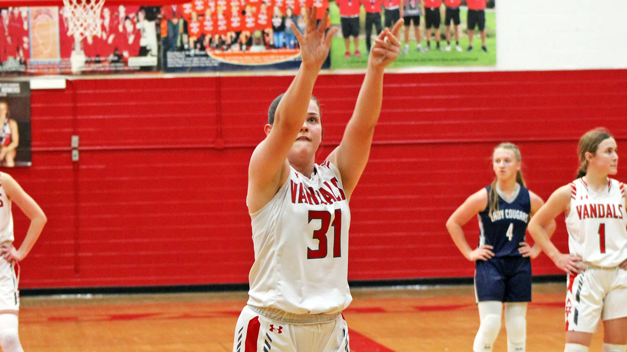 Lady Vandals fall to Pinckneyville