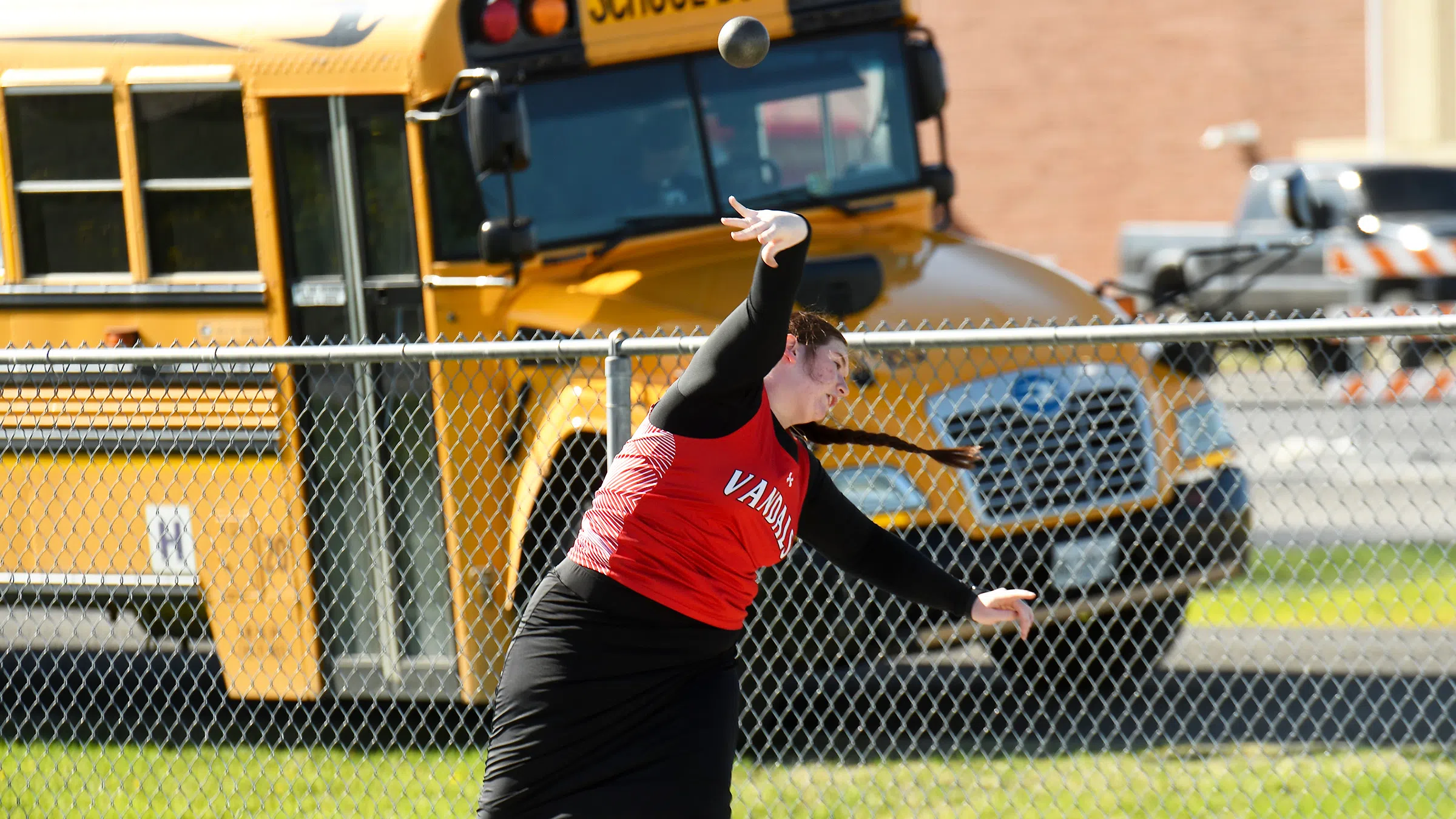 VCHS Girls Track Takes Third at Comet Relays