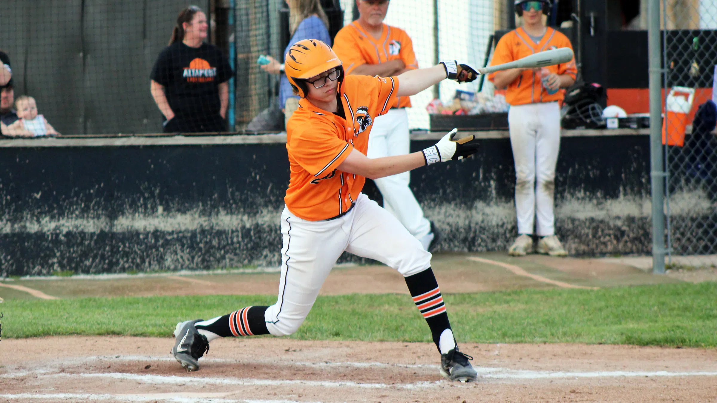 Altamont's Early Lead Holds for Win at Robinson