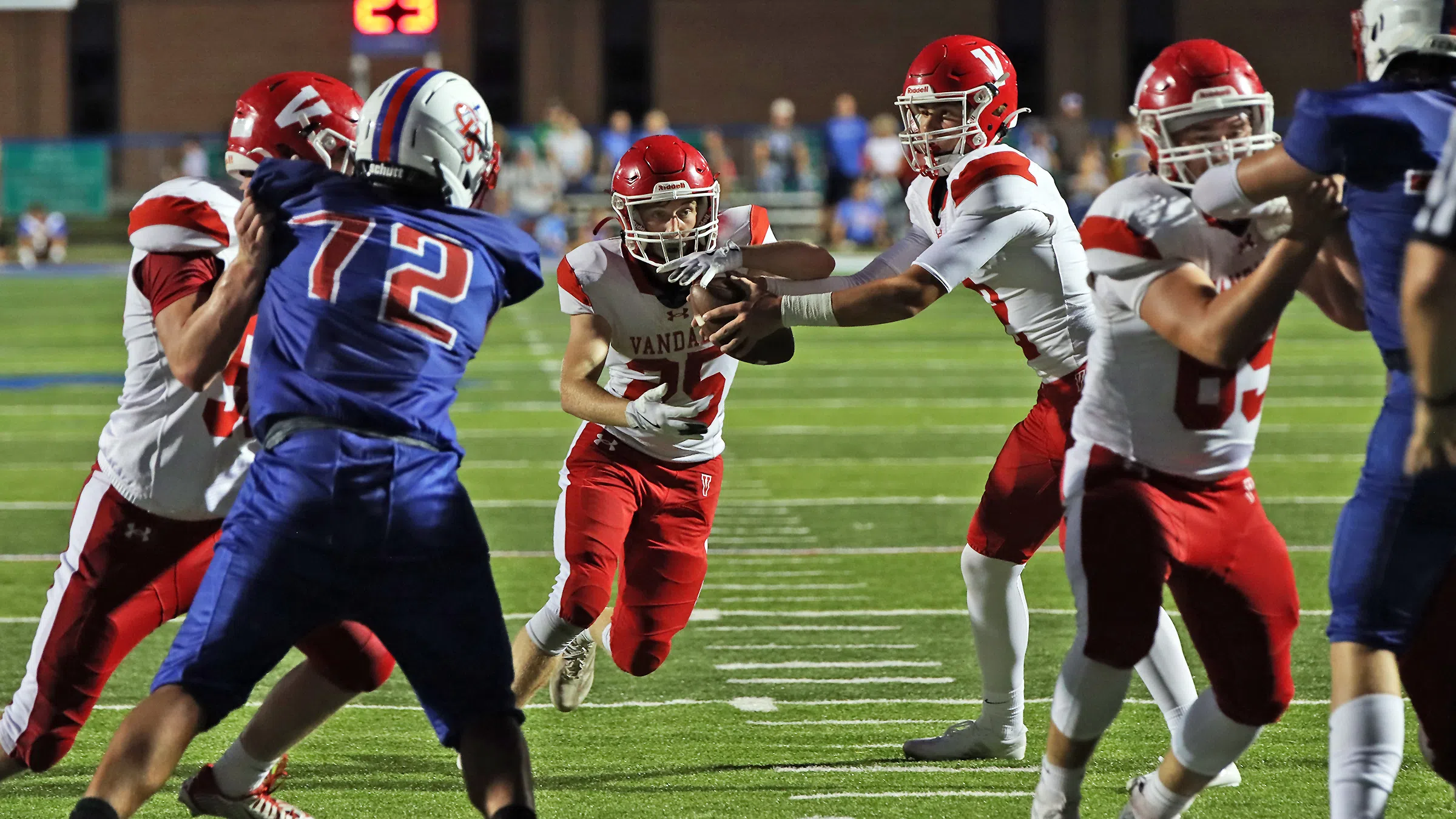 Vandals roll to win at Carlinville to open 2025 Football Season