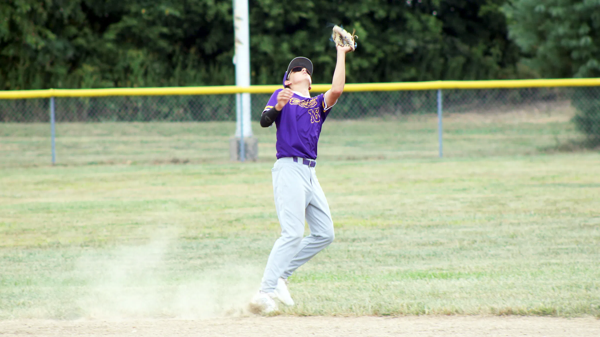 BSE Bats Can't Keep up in Loss to Neoga