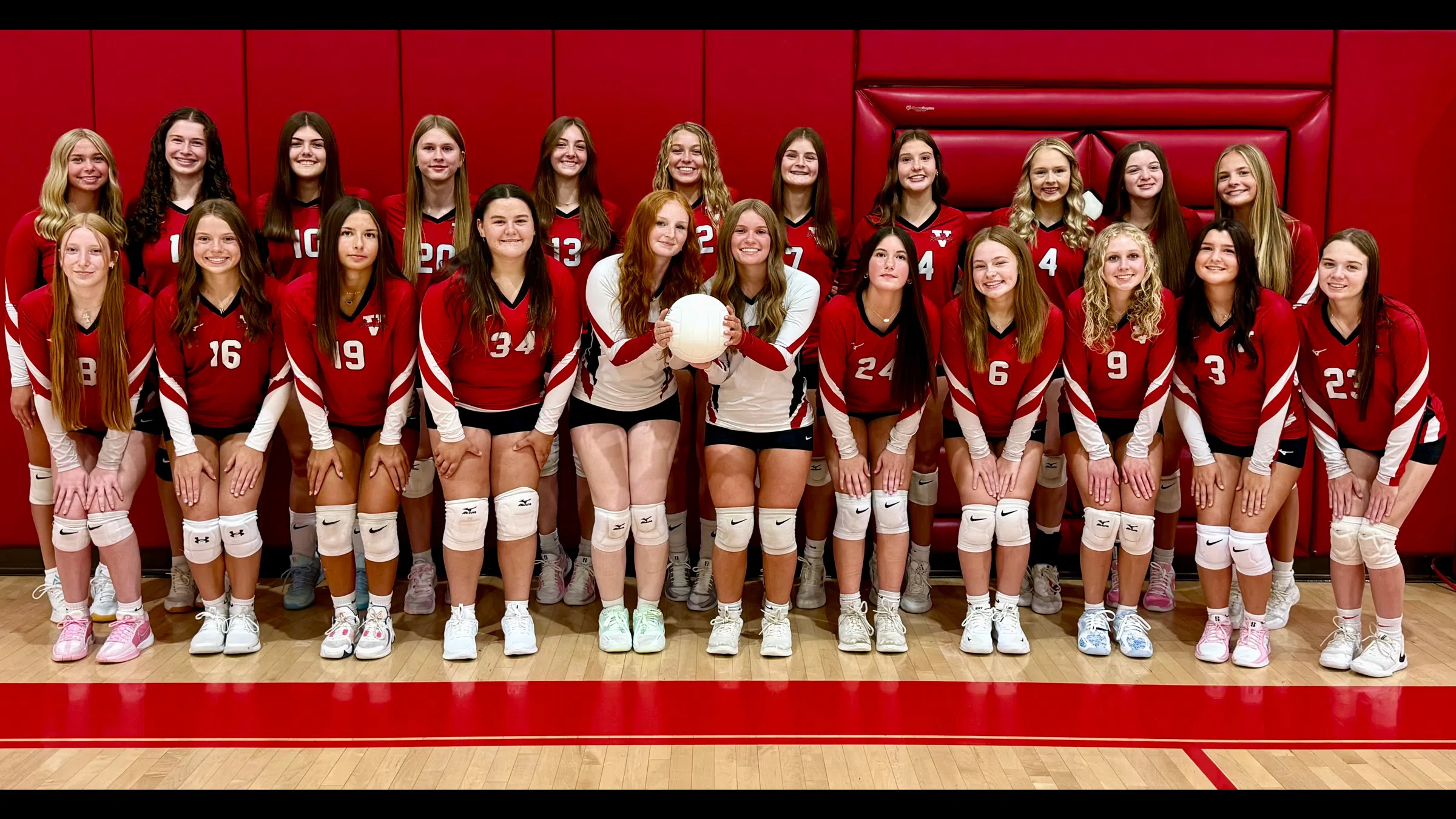 Vandalia Handed Two Set Loss on Senior Night