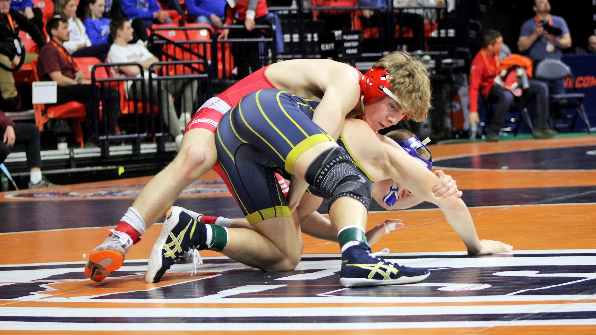 Vandalia's Kleinik Takes Sixth Place at 150lbs at IHSA 1A Individual Wrestling State Finals