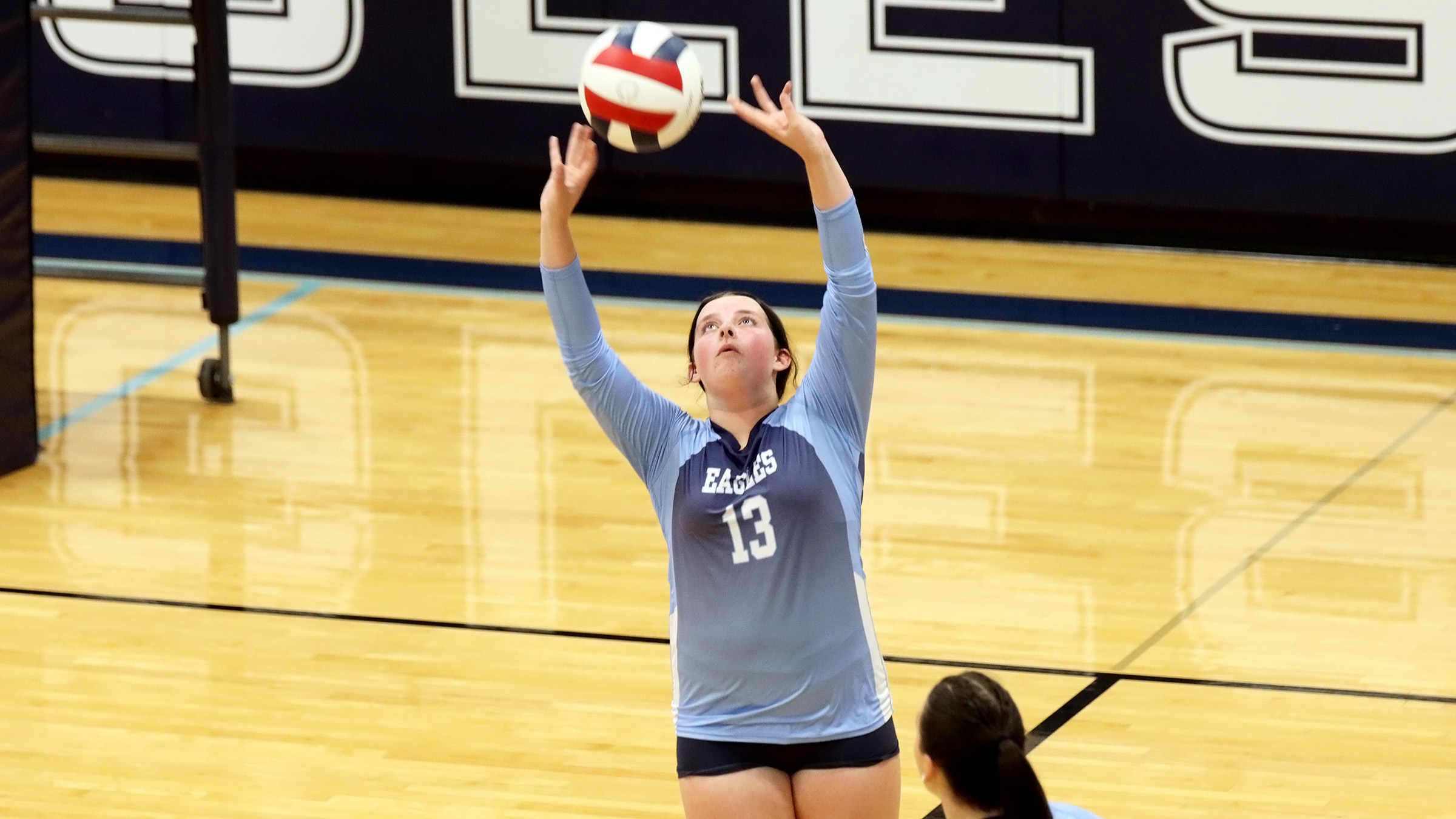 SEB Volleyball Outlasts Cisne for Three Set Win