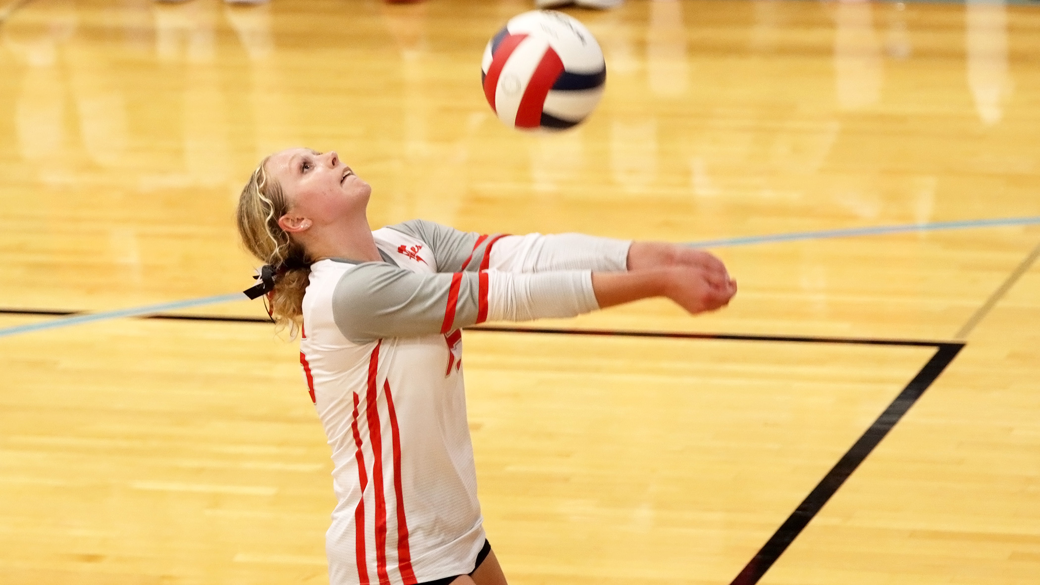 Vandalia Beats Litchfield in Two Sets to Move to 2-1 in SCC Play