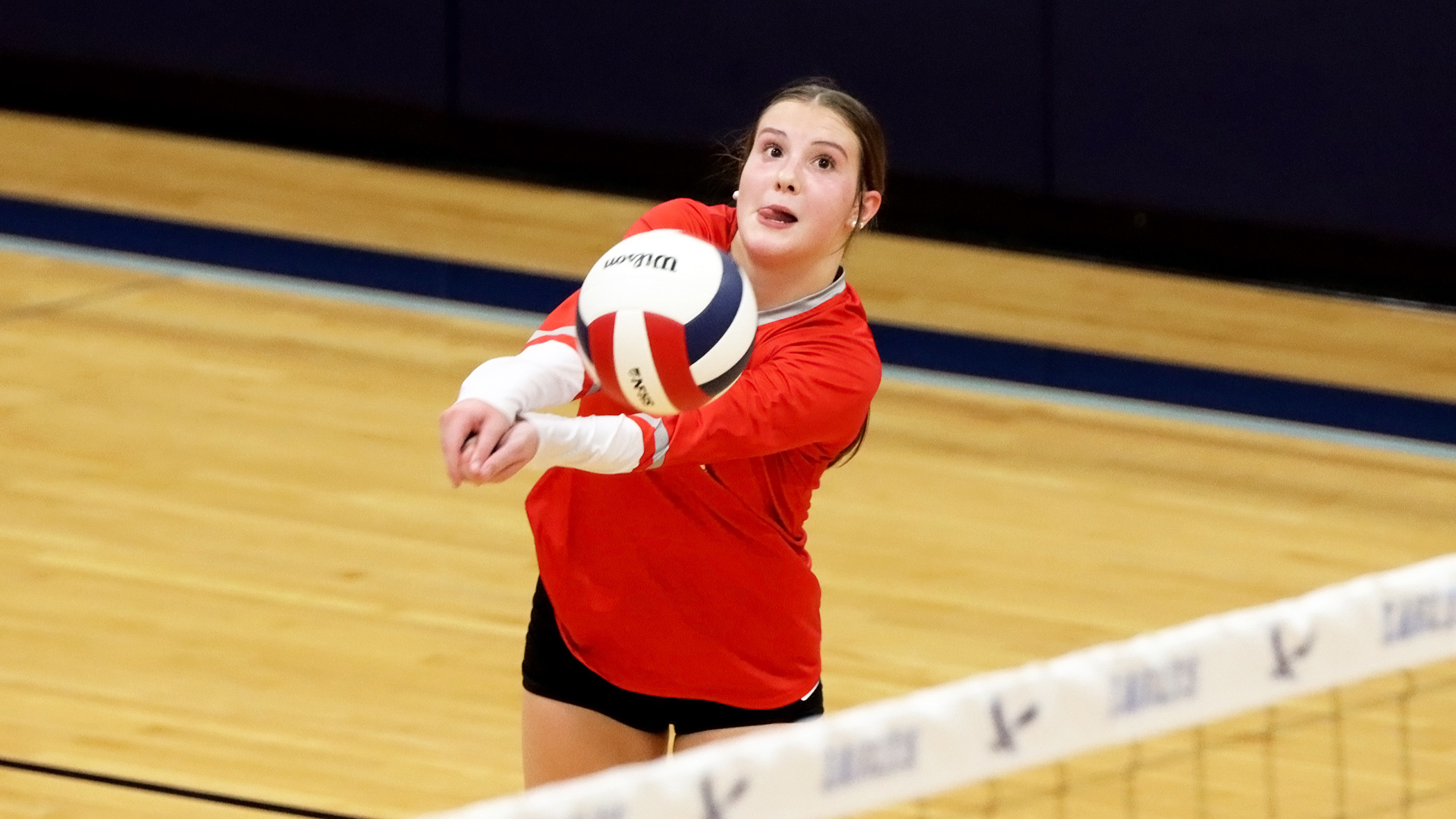 Vandalia Suffers Two Set Loss at Newton