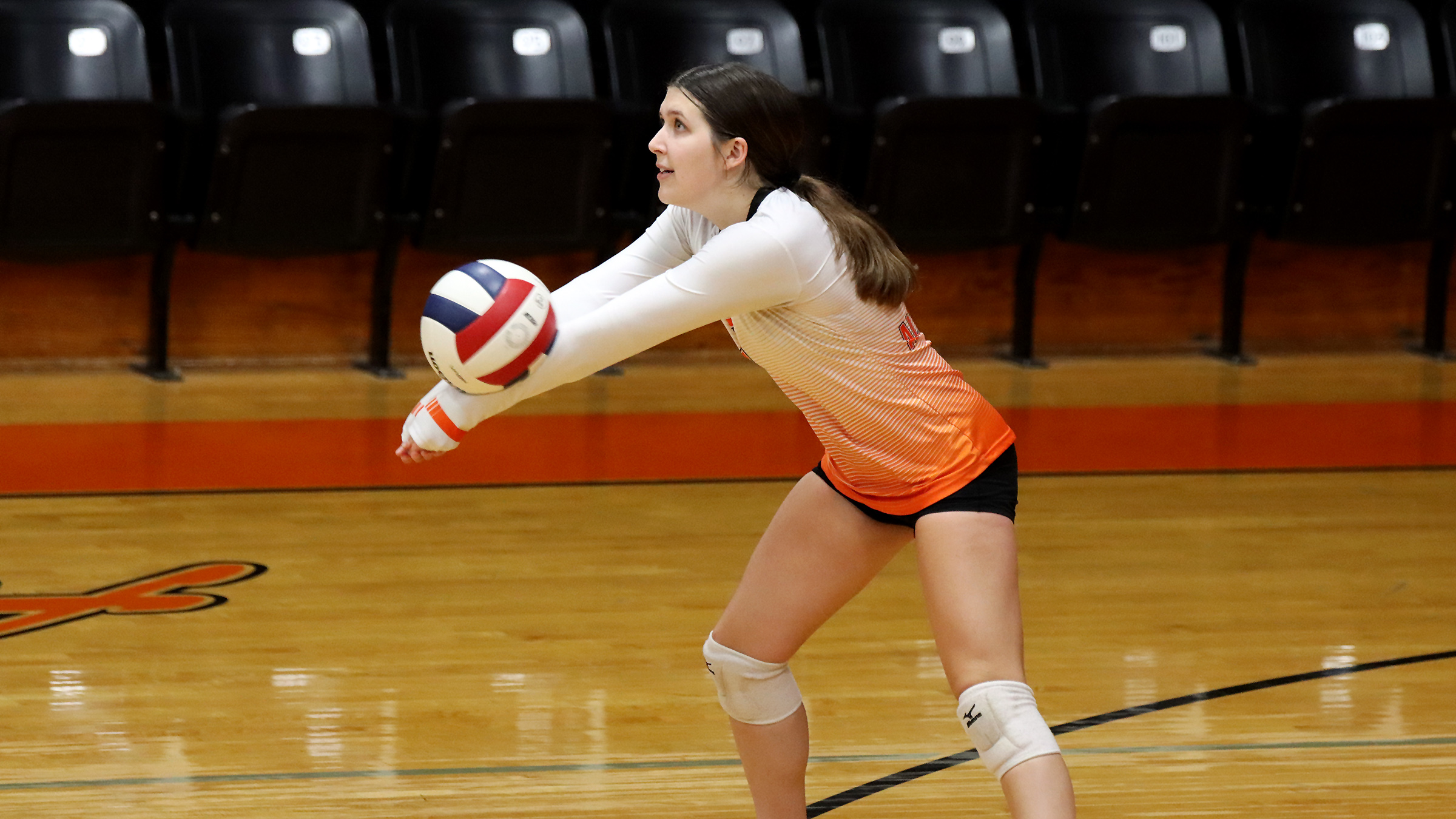 Altamont Volleyball Hangs Close to Teutopolis but Falls in Two Sets