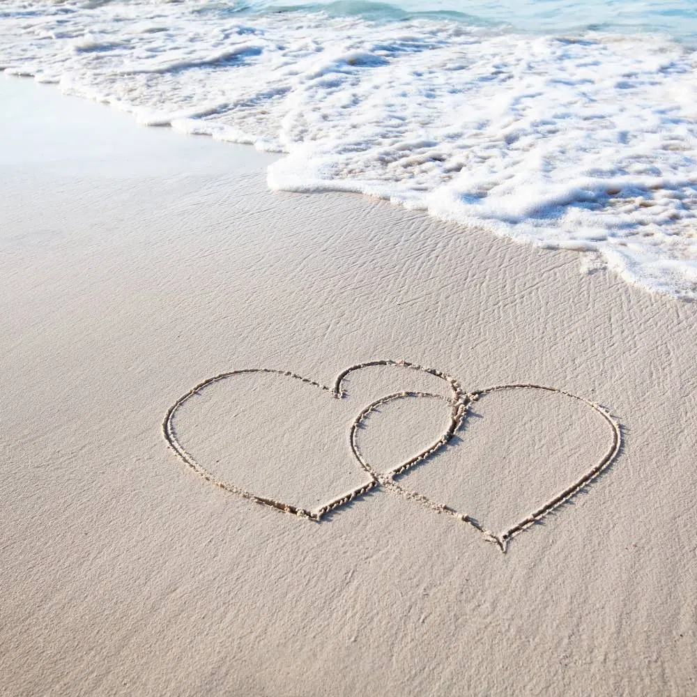 Various Times of the Day You Can Get Married on the Beach