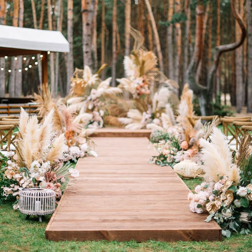 Decorations for a Memorable Vow Renewal Ceremony