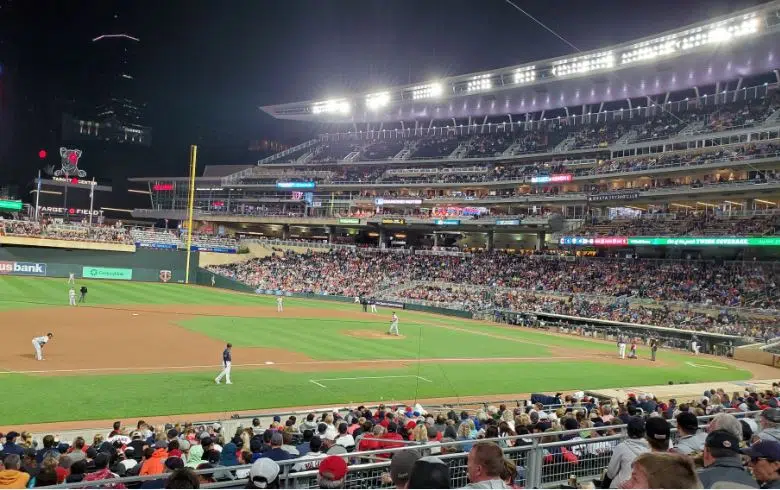 Limited number of fans allowed in Hammond Stadium during Twins