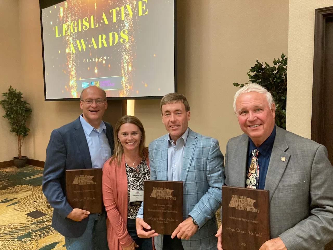 Fergus Falls Mayor Ben Schierer Receives Cgmc Distinguished Rural 