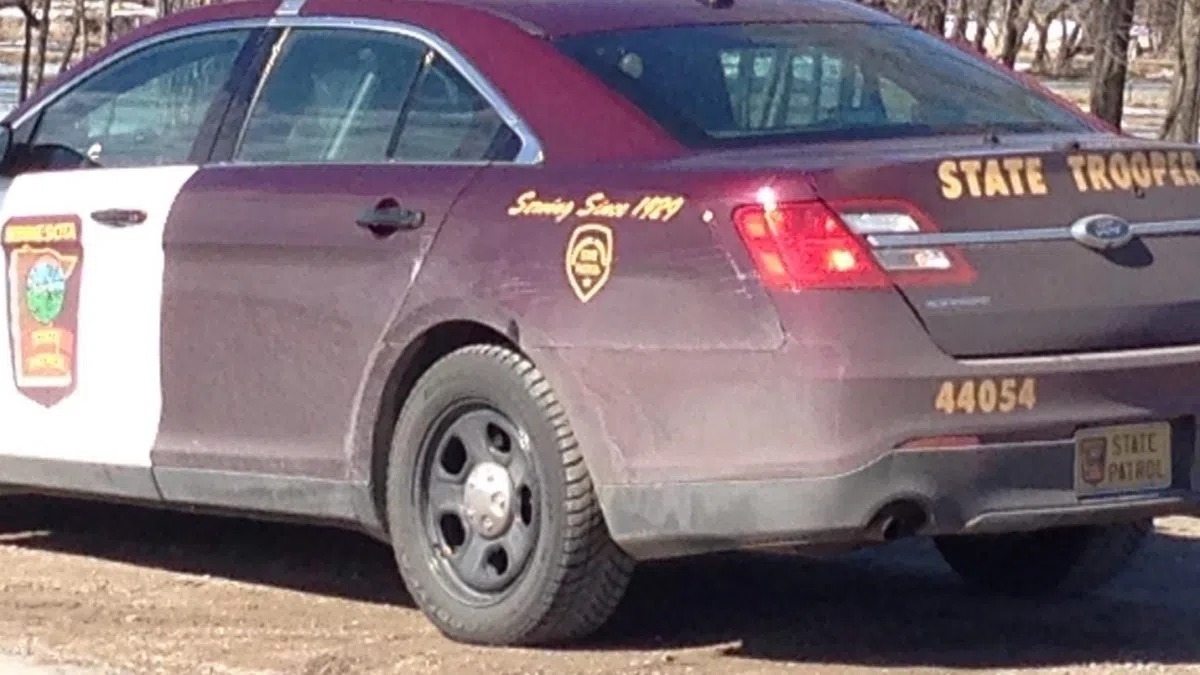 Headon MN crash leaves three dead KNOX News Radio, Local News