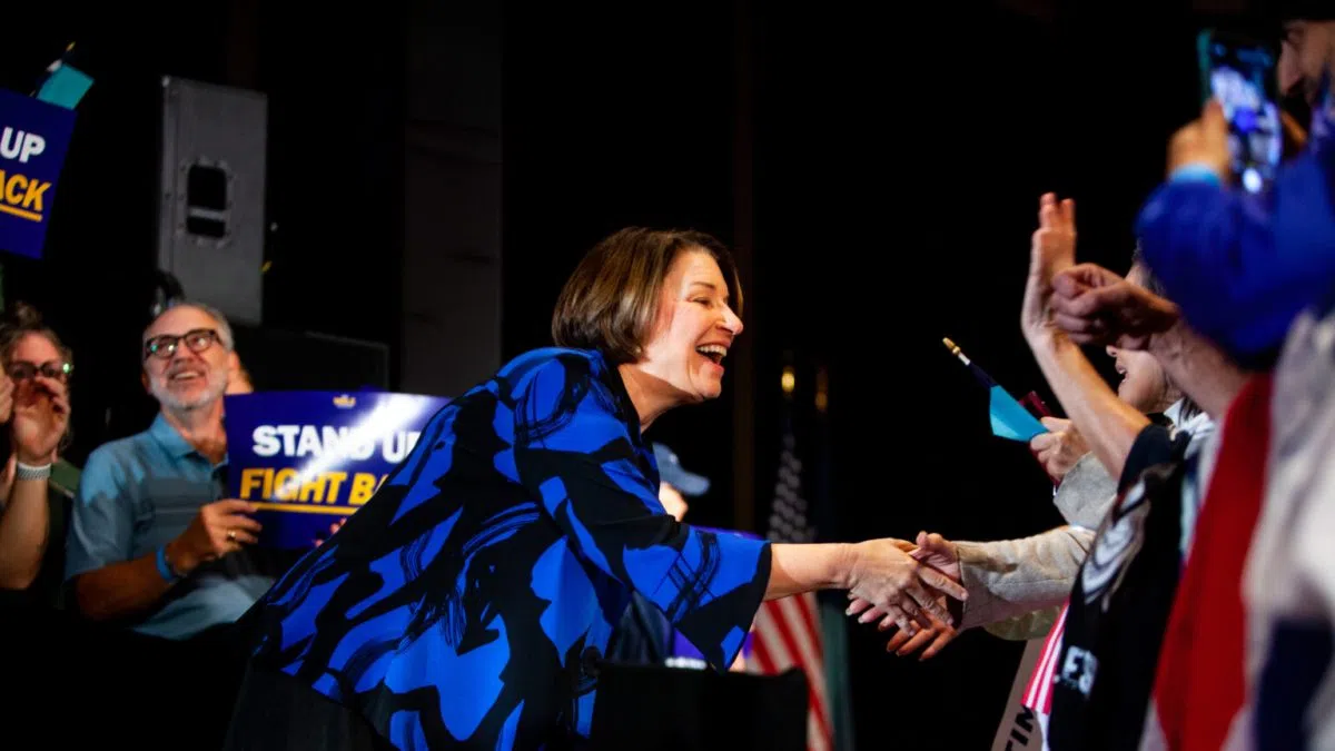 U.S. Senator Amy Klobuchar files paperwork to Run for Minnesota Governor