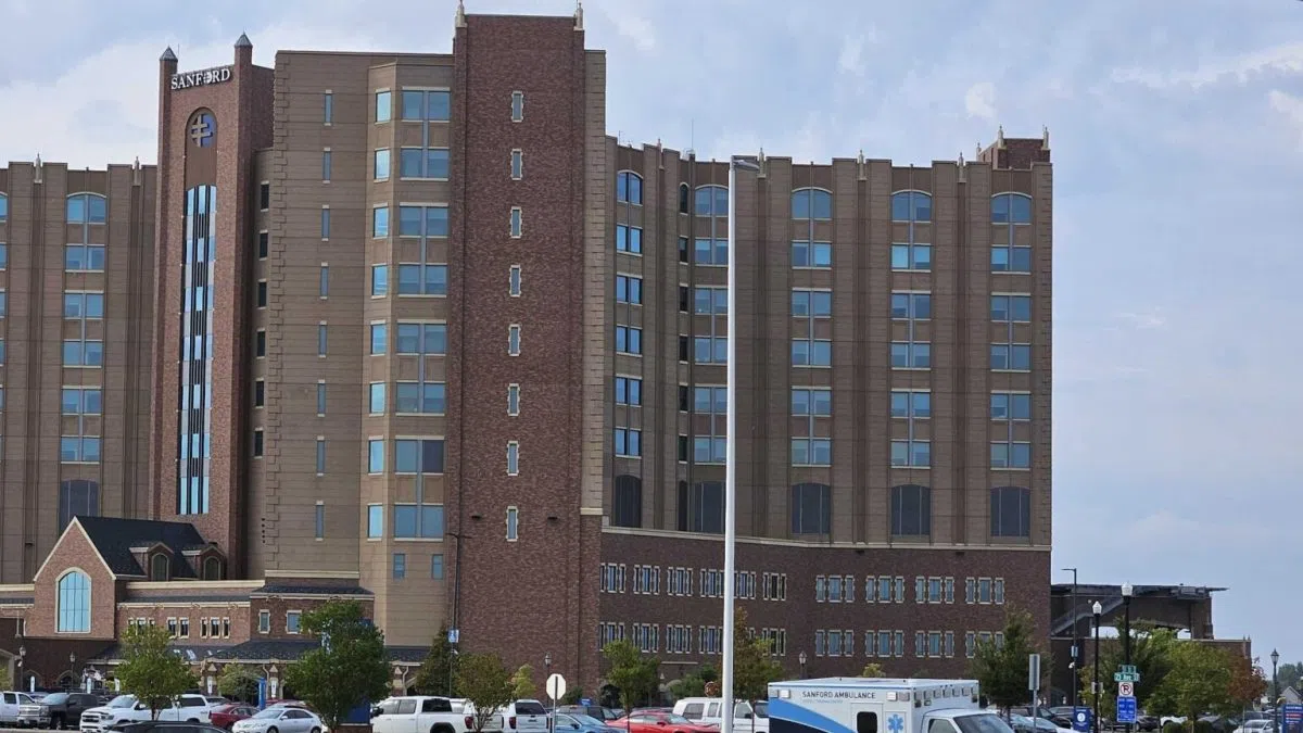 Survey Finds North Dakota Ambulance Providers Losing Money on Every Run