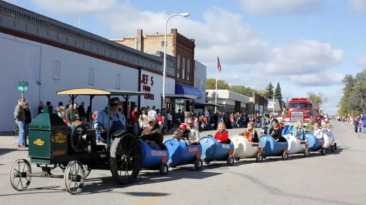 Lake Park Pumpkin Fest kicksoff Thursday Lakes Area Radio