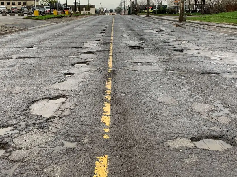 Three Guelph Roads Named Worst in Western Ontario According to CAA
