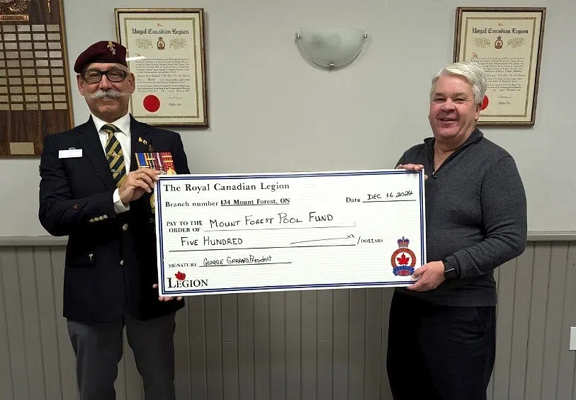 Fred Campbell VC Legion Branch 134 Pledges $2,500 to New Mount Forest Outdoor Pool