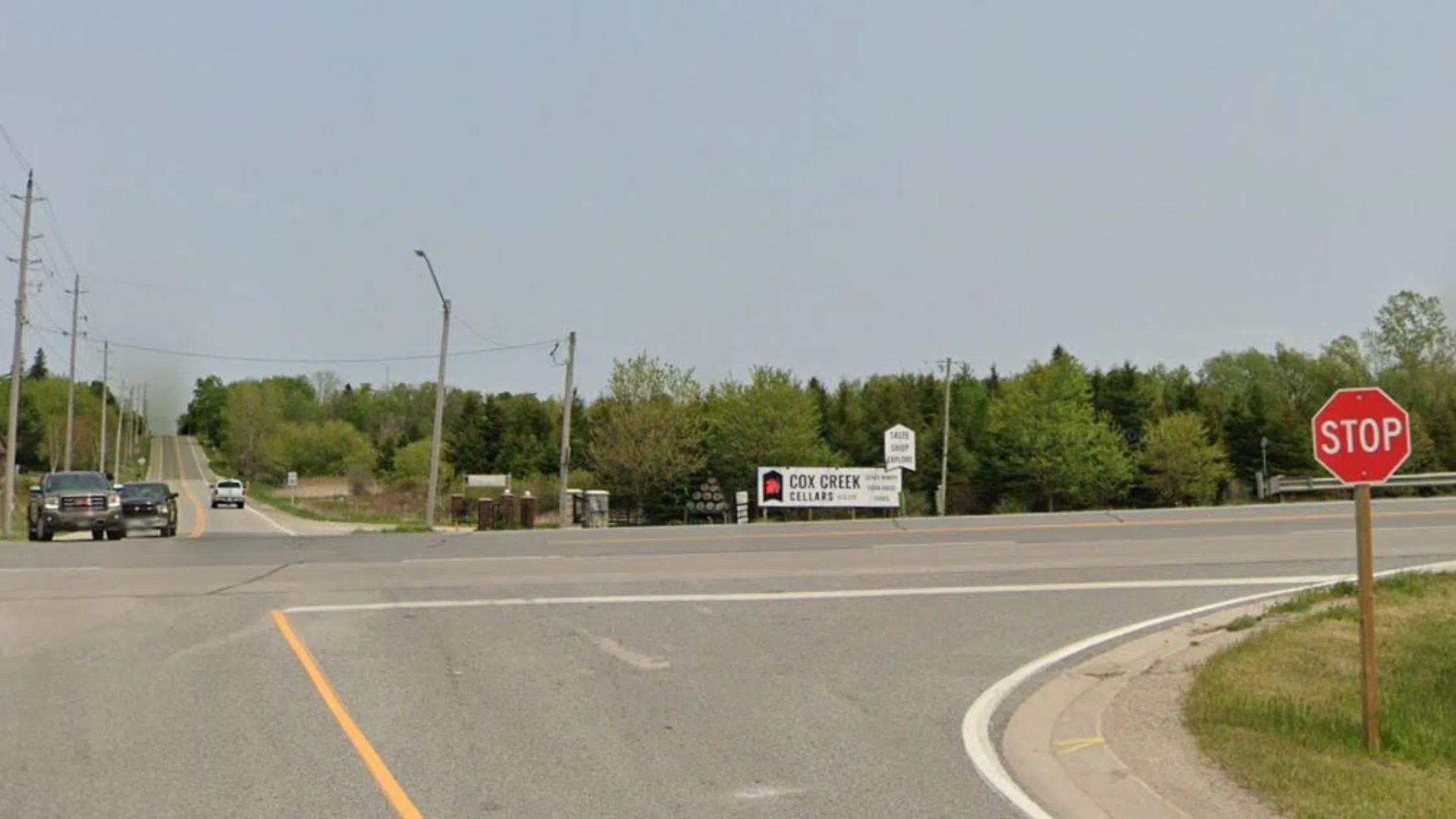 Roundabout Recommended by MTO to Improve Safety at Highway 6 Intersection
