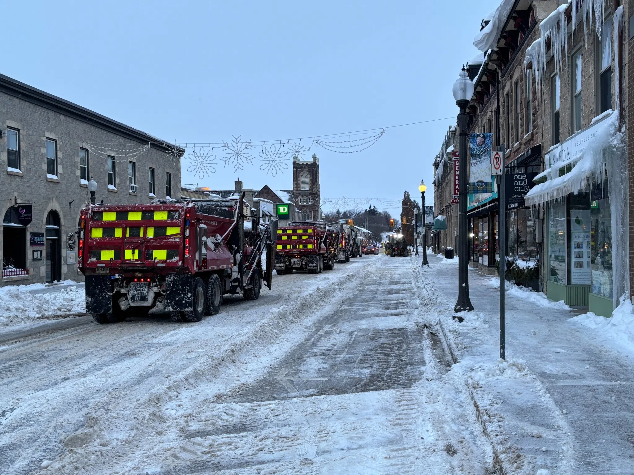 Centre Wellington Crews Haul Over 200 Truckloads of Snow from Downtown Fergus Thursday