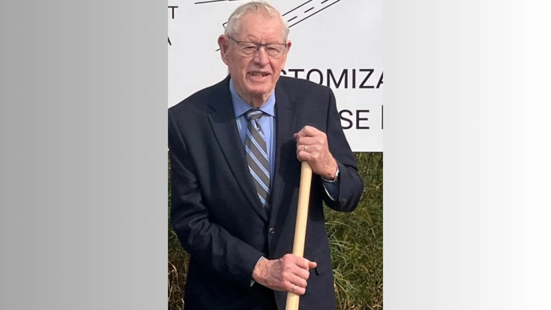 Jim Gibbons Former Mayor of Fergus and Community Leader Has Died
