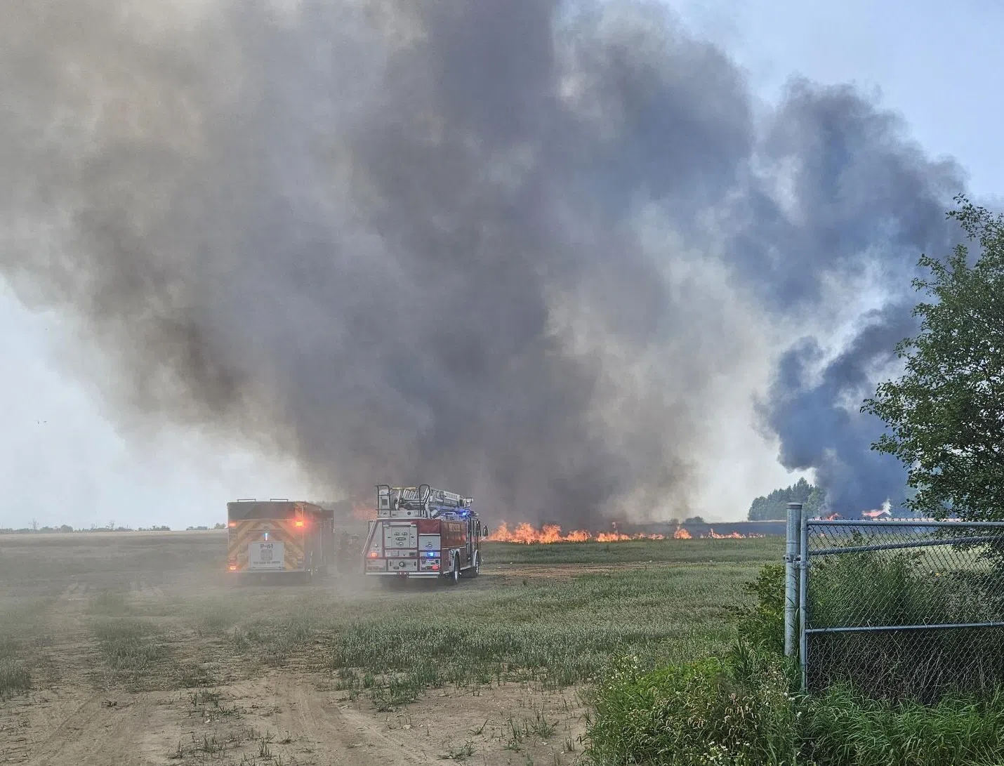 Combine Fire Ignites Surrounding Field Near Elora Saturday