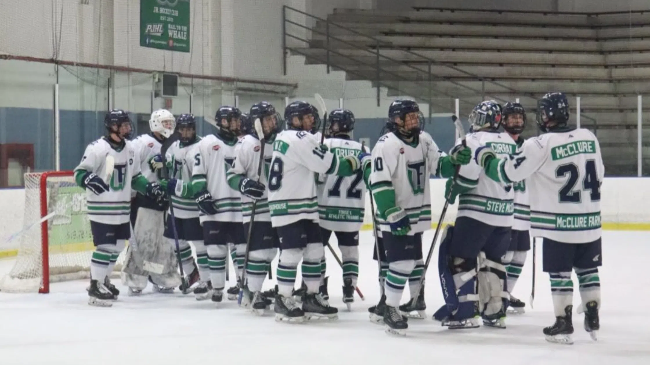 Fergus Whalers Capture Pollock Division Title After Three Big Wins on the Weekend