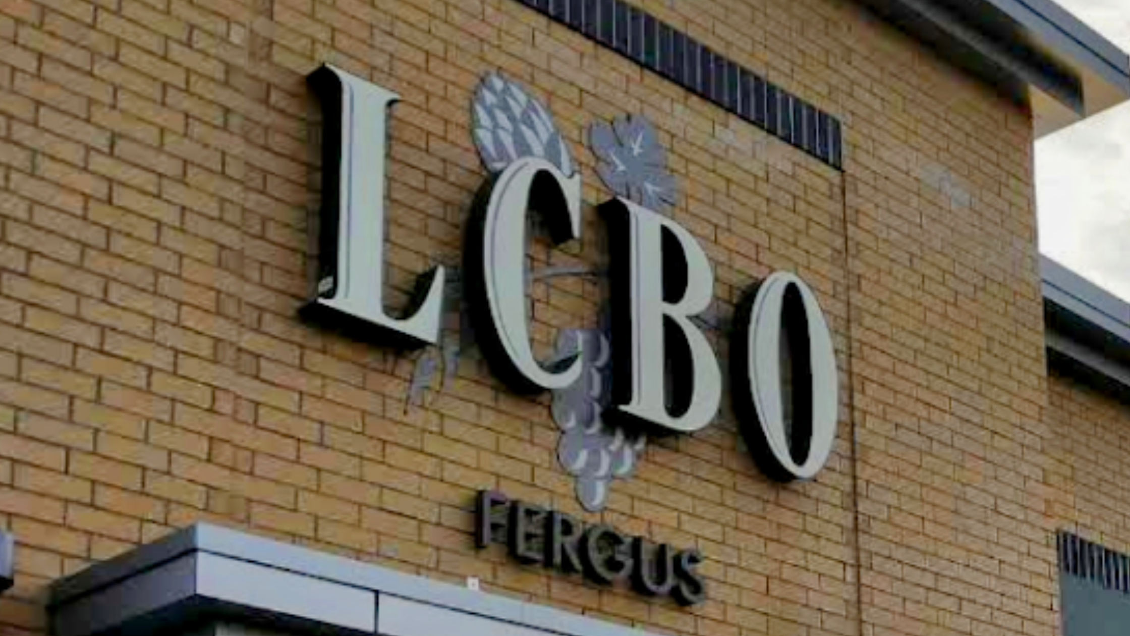 Fergus LCBO theft investigation leads to arrest