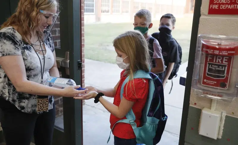 Schools face big virus test as students return to classroom