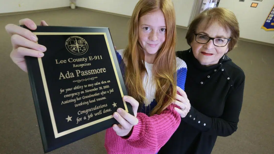 Mississippi Girl Honored For Aiding After Grandmother's Fall