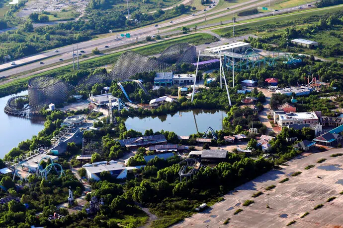 Officials Seek Developer For Abandoned Louisiana Theme Park