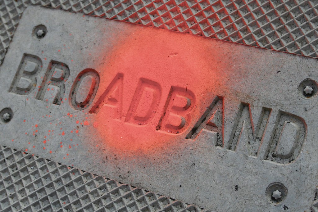 U.S. Commerce Department sends nearly 30-million to Acadiana region to improve broadband in rural areas