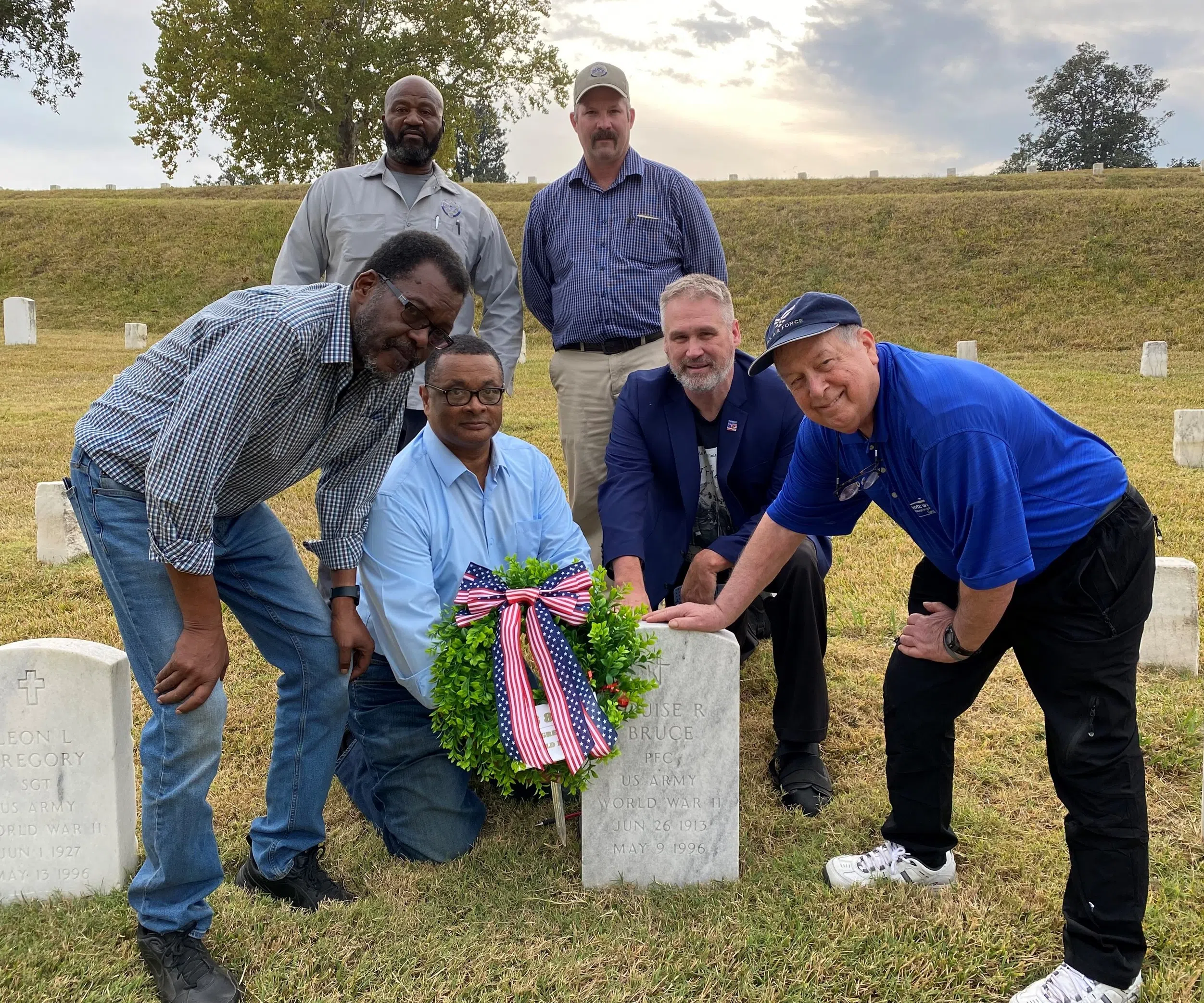 Louise R. Bruce posthumously awarded Congressional Gold Medal