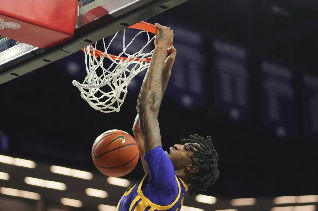 LSU beats Kansas State 76-65 behind Cam Carter's 20 points against his former team