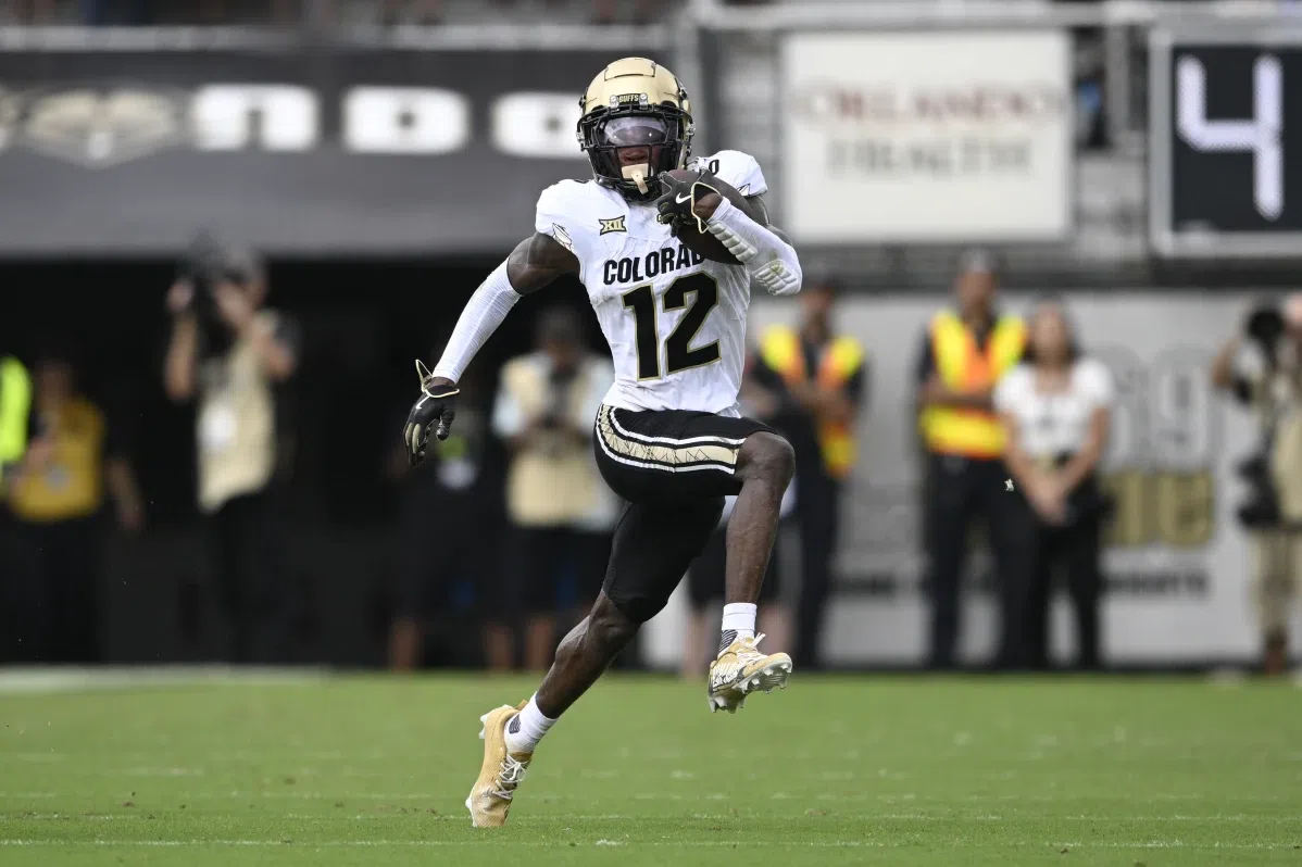 Colorado two-way star Travis Hunter wins Heisman Trophy as college football's top player