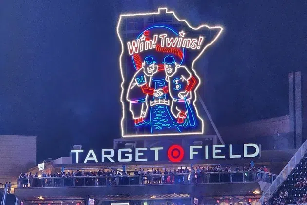 Minnesota Twins Minnie and Paul