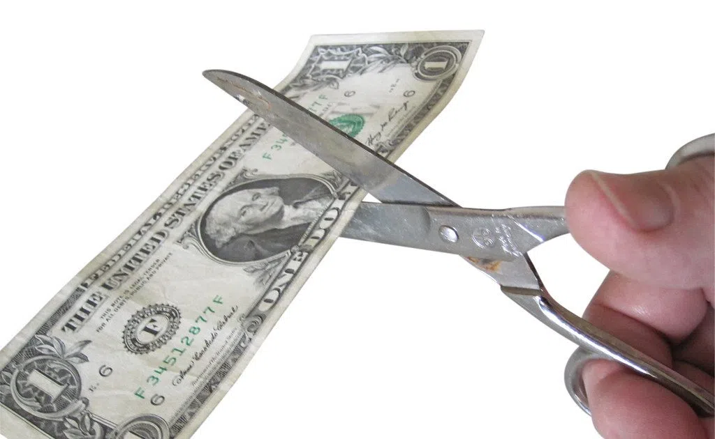 Minneapolis Fed: Farm incomes drop despite abundant harvests