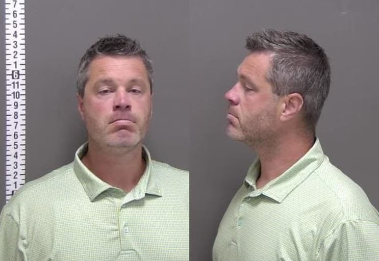 Former West Fargo principal now faces federal child porn, sexual misconduct charges - Vimarsana News