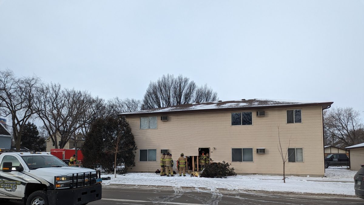 Crash sends one vehicle into north Fargo apartment complex - Vimarsana News