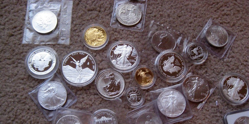 Suspect Leaves Personalized Souvenir at Coin Shop Crime Scene - Vimarsana News