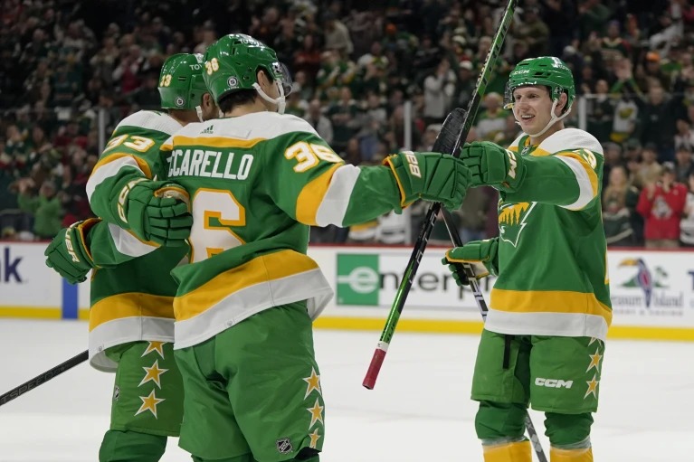 Marco Rossi scores twice in Wild's 4-1 victory over Blackhawks | The Mighty 790 KFGO - Vimarsana News
