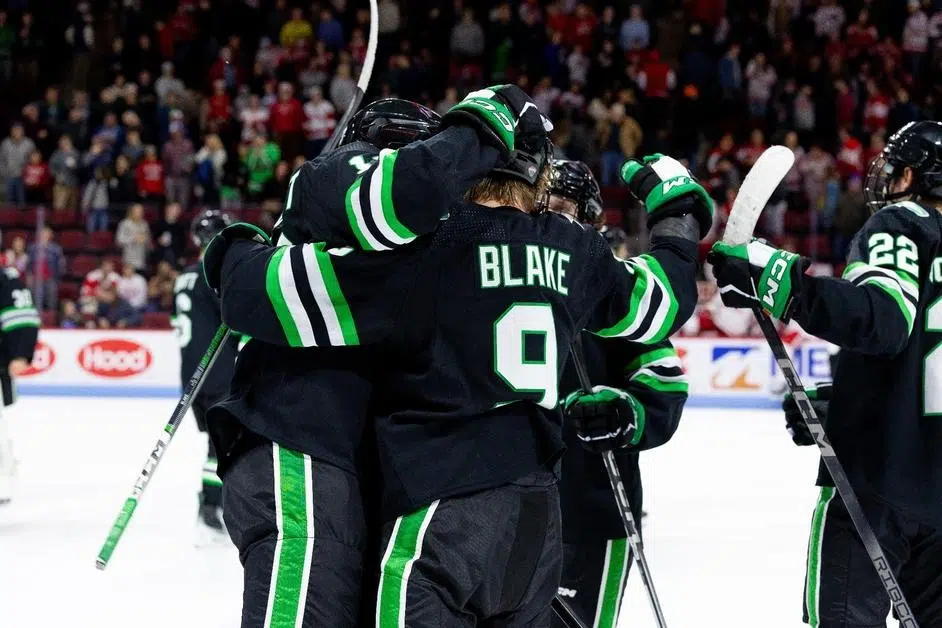 Blake’s OT strike leads No. 3/4 UND past No. 9/8 BU, 5-4 | The Mighty ...