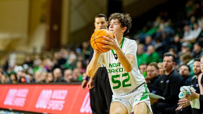 UND Men and Women both win over Denver - Vimarsana News