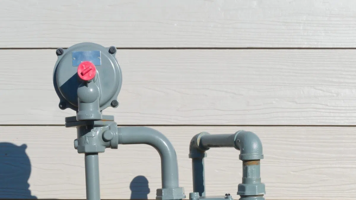 Bill Passes Indiana House Holding Electric Companies More Accountable