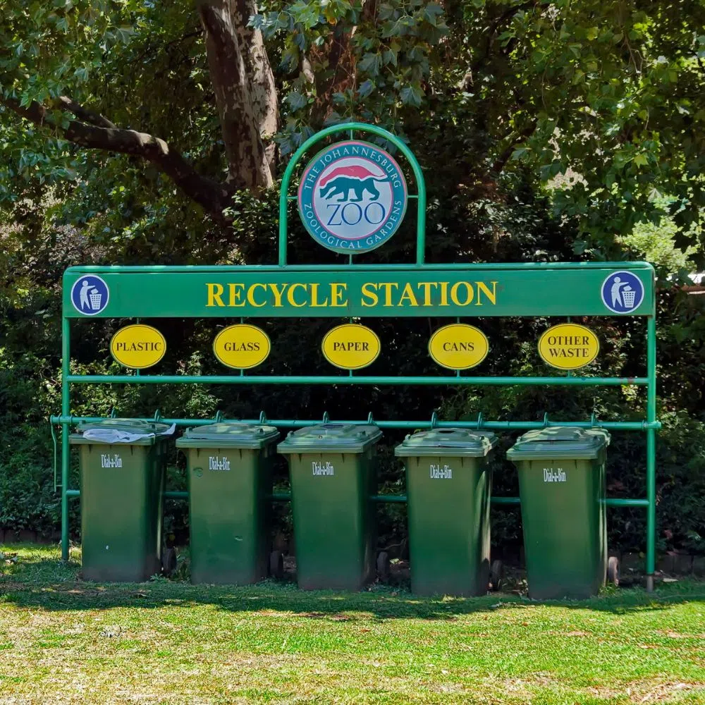 Tips for Improving Waste Management in Zoos and Aquariums