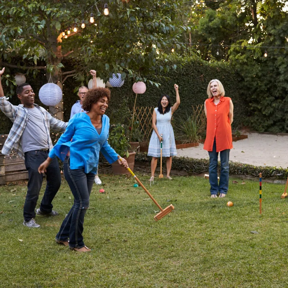 How To Host the Perfect Outdoor Game Night This Summer